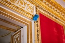 Zdjęcie przedstawia sprzątanie podczas przerwy konserwatorskiej 